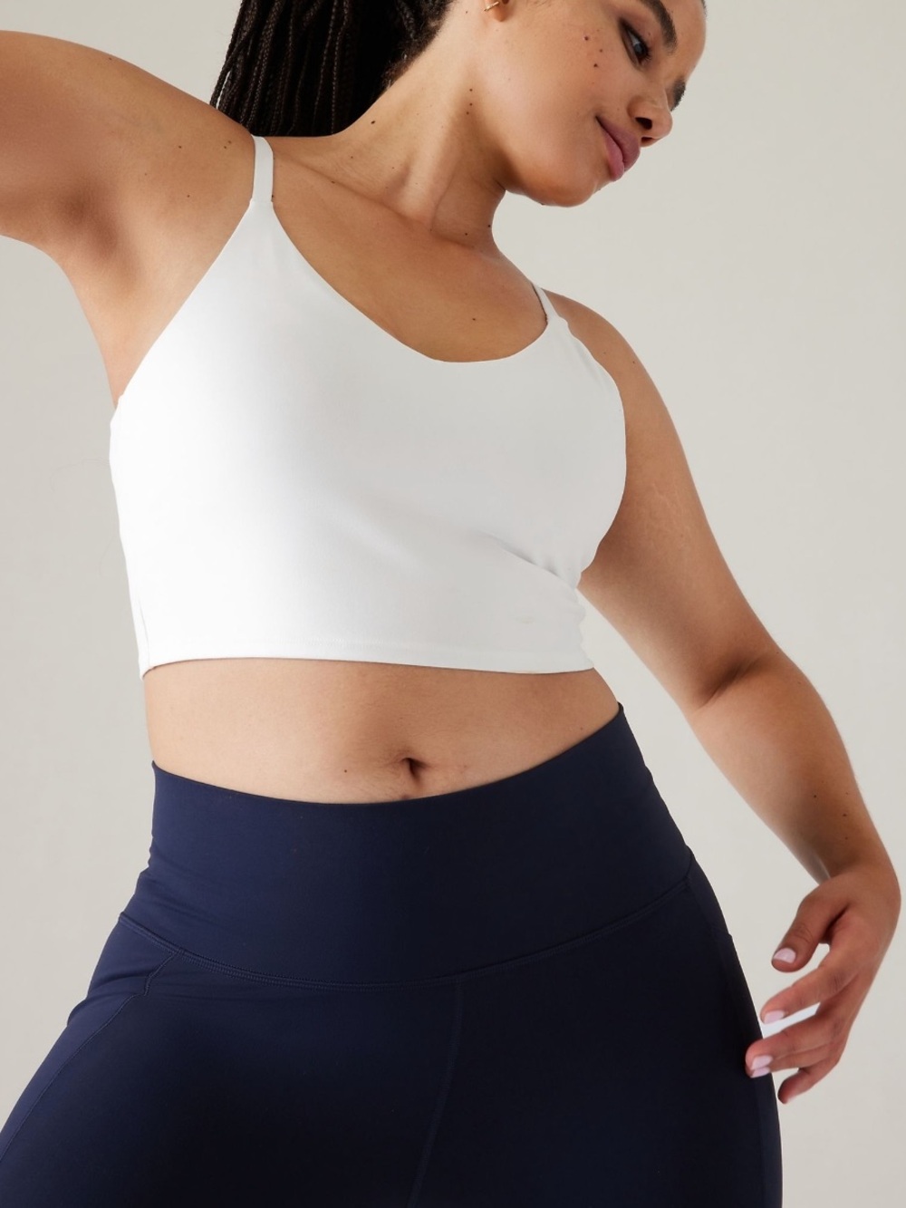 ATHLETA elation v neck crop sports bra- M
